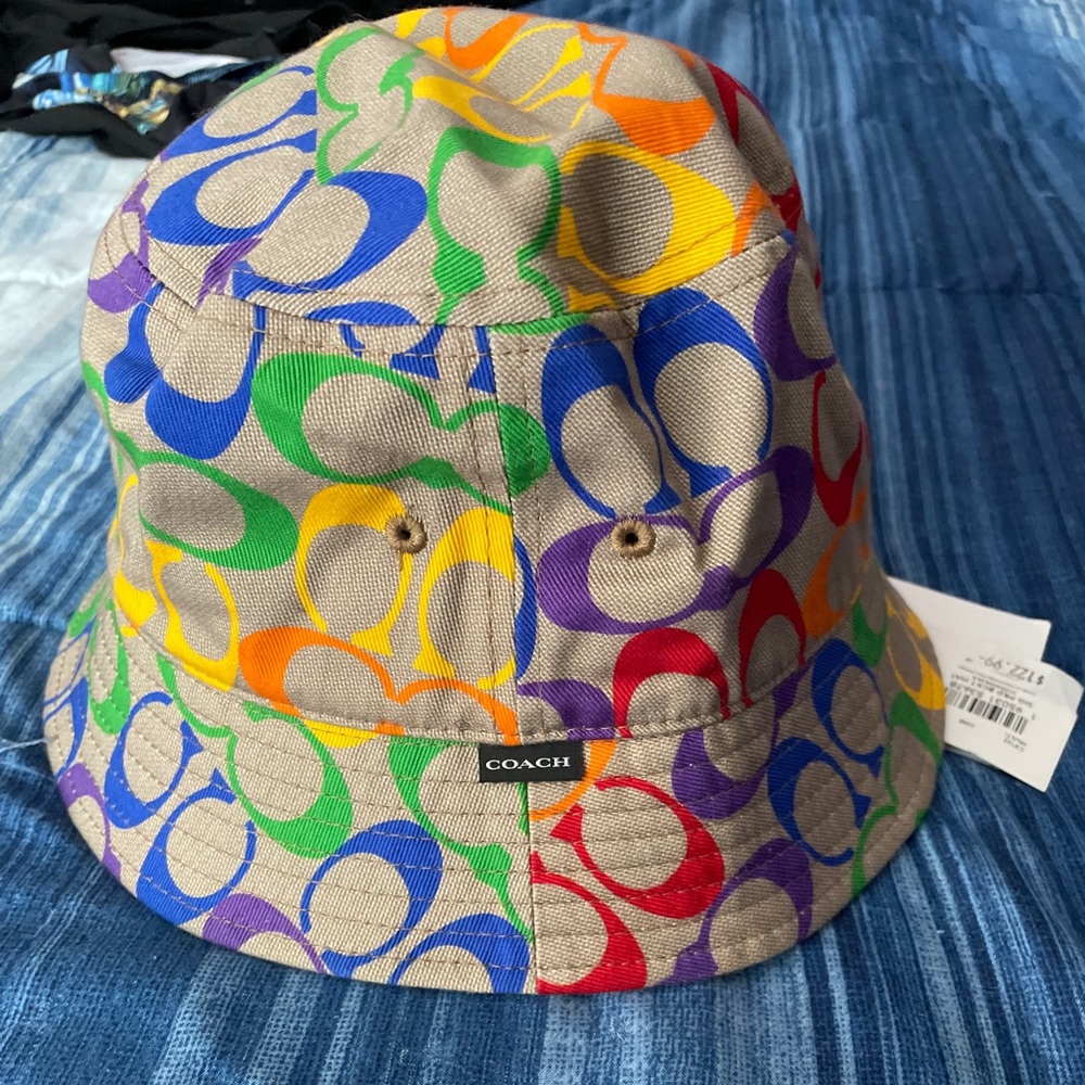 NWT Coach Pride Collaboration Rainbow Signature Bucket Hat BallCap Beanie Bowler